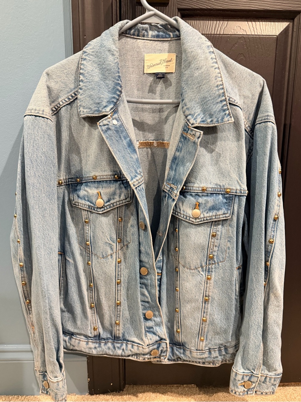 Universal Thread Light Blue Denim Jacket with Gold Studs